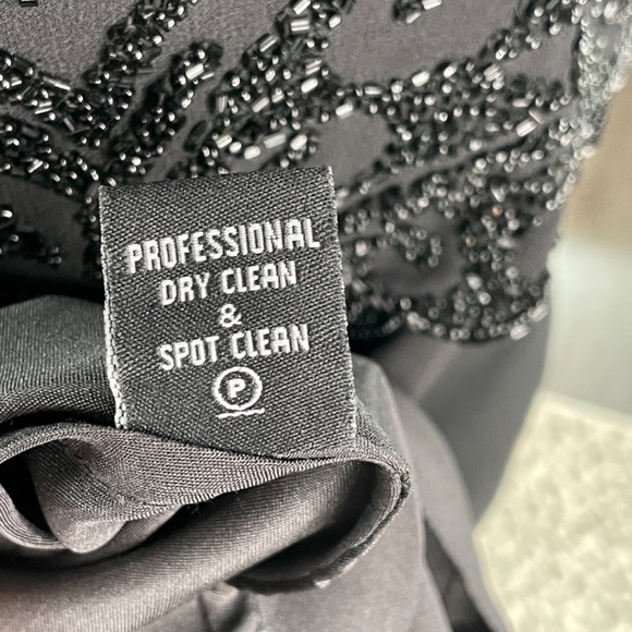 J kara New York Maxi Party Dress Beaded Sleeveless V-Neck - Picture 9 of 15